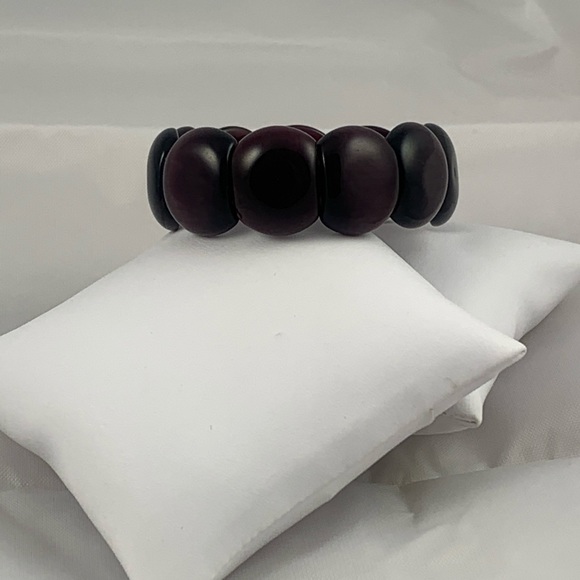 Cat’s Eye Stone Stretch Bracelet - Picture 4 of 5